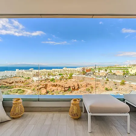 Daire Ocean Garden Sunset & Sunrise - Heated Pool - Ac - Lounge Zone