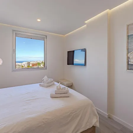 Daire Ocean Garden Sunset & Sunrise - Heated Pool - Ac - Lounge Zone *