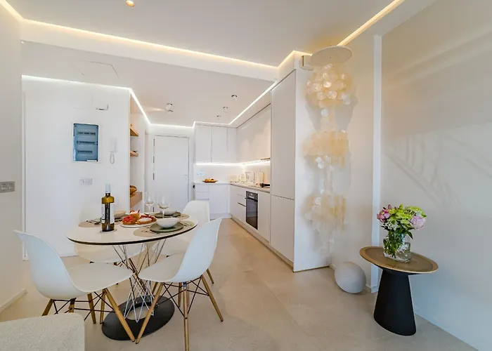Appartement Ocean Garden Sunset & Sunrise - Heated Pool